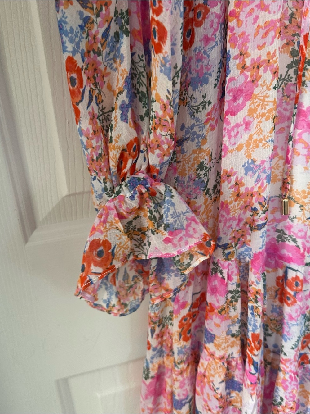Buddy Love Floral Pink Tiered Long Sleeve Maxi Dress size small NWOT - Picture 4 of 6
